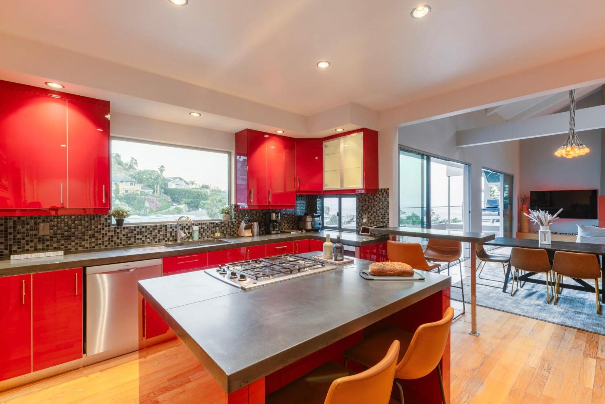 Casa vacanze 6mil 5br Sunset Strip Jetliner Oasis