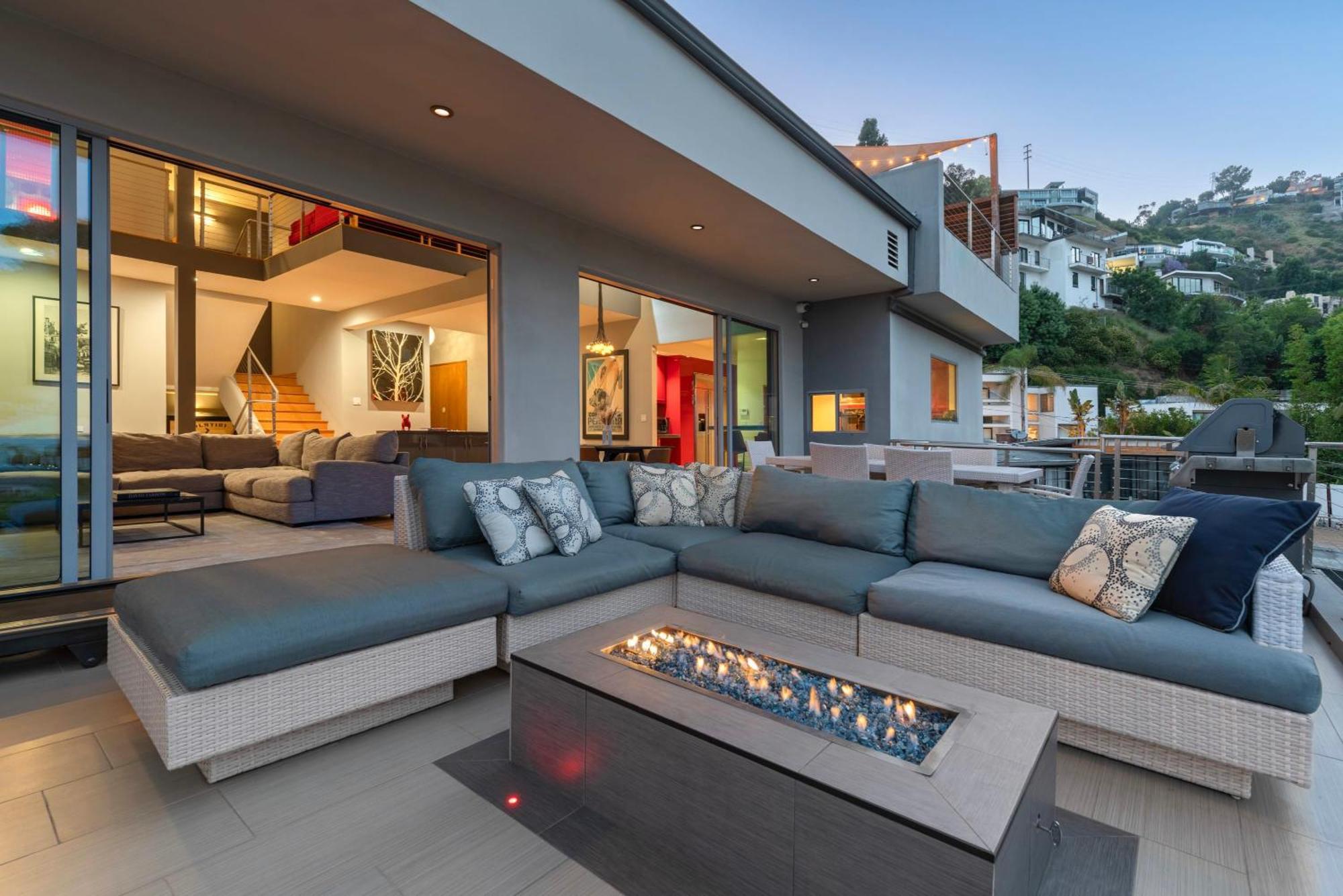 Casa vacanze 6mil 5br Sunset Strip Jetliner Oasis